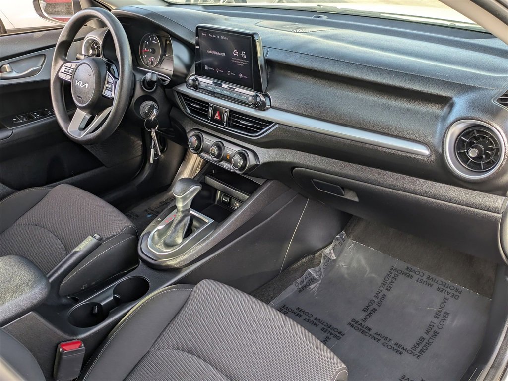 Used 2024 Kia Forte LXS image 29