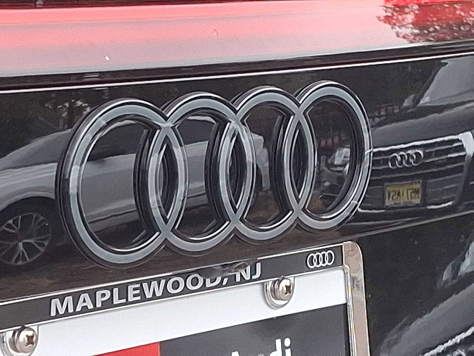 New 2026 Audi SQ8 Prestige image 19