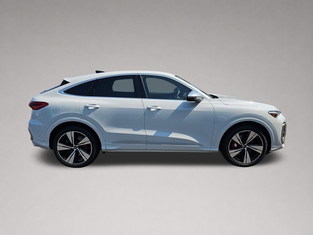 New 2026 Audi SQ5 Premium Plus AWD/4WD image 2