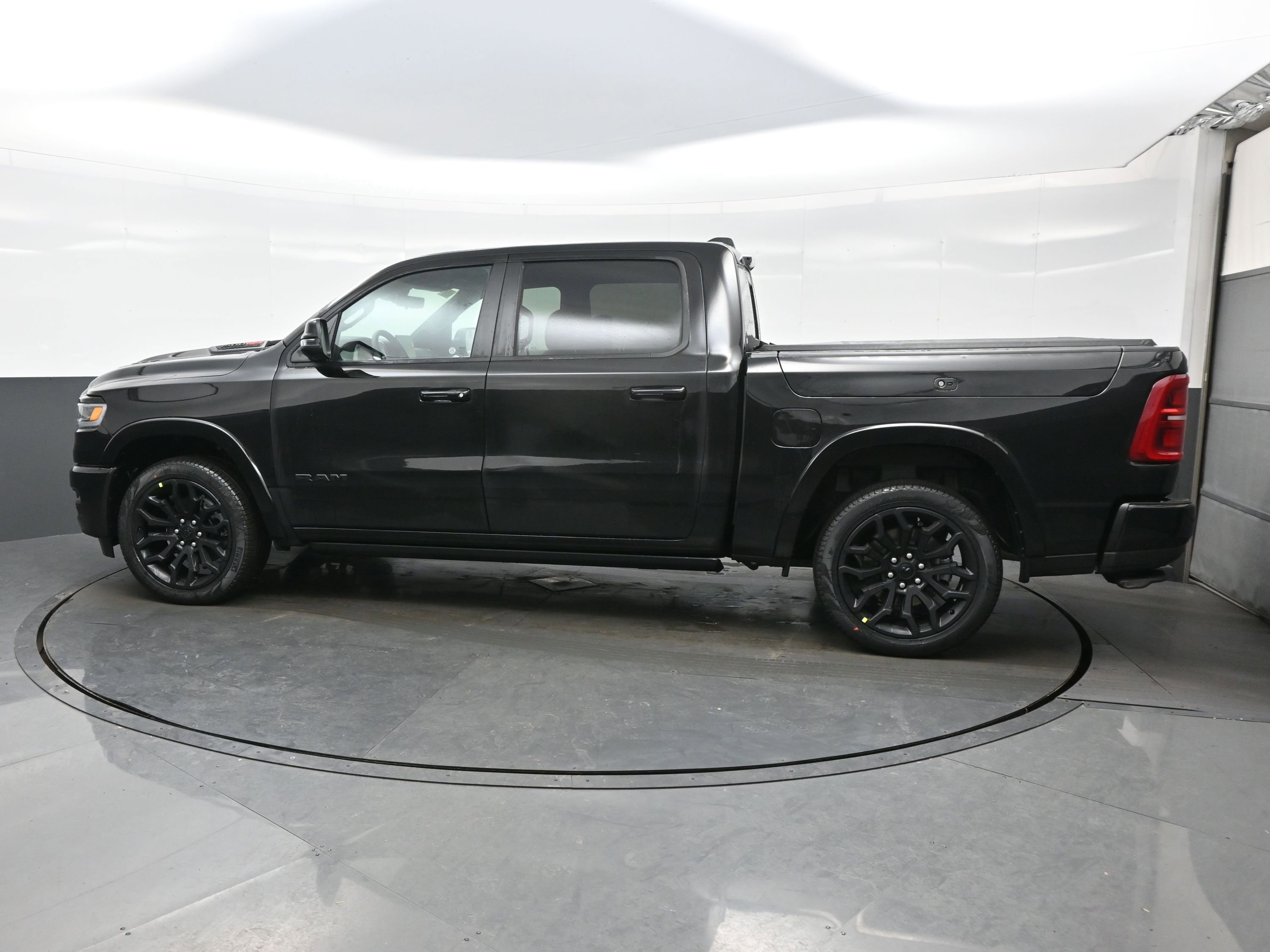 New 2026 RAM 1500 Limited image 3