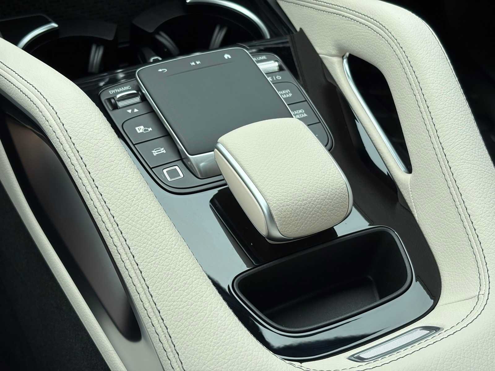 New 2026 Mercedes-Benz GLE 450 4MATIC image 17