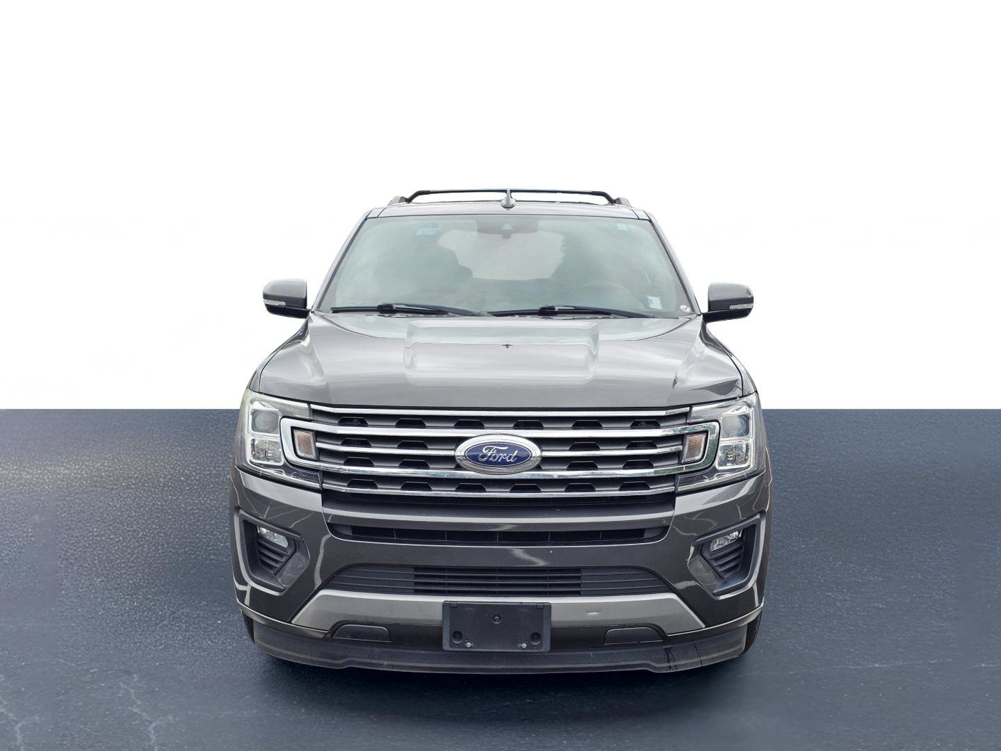 Used 2020 Ford Expedition XLT w/ Equipment Group 202A RWD image 2