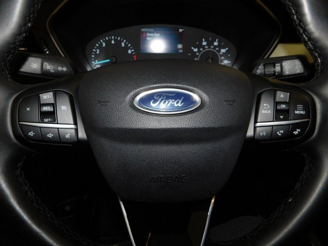 Used 2022 Ford Escape SE w/ SE Sport Appearance Package image 29