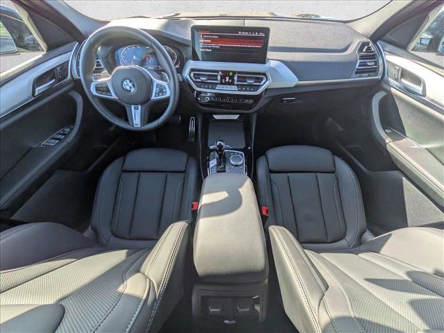Used 2025 BMW X4 xDrive30i image 18