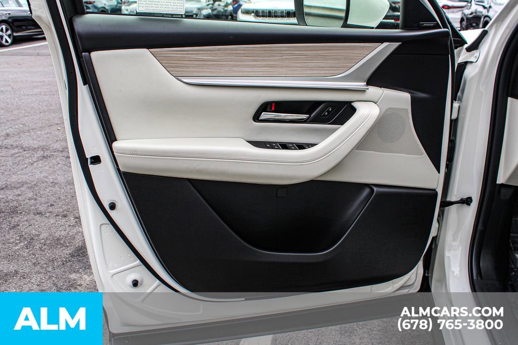 Used 2024 MAZDA CX-90 3.3 Turbo w/ Premium Plus Pkg image 39