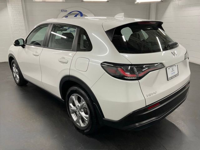 Certified 2025 Honda HR-V LX image 5