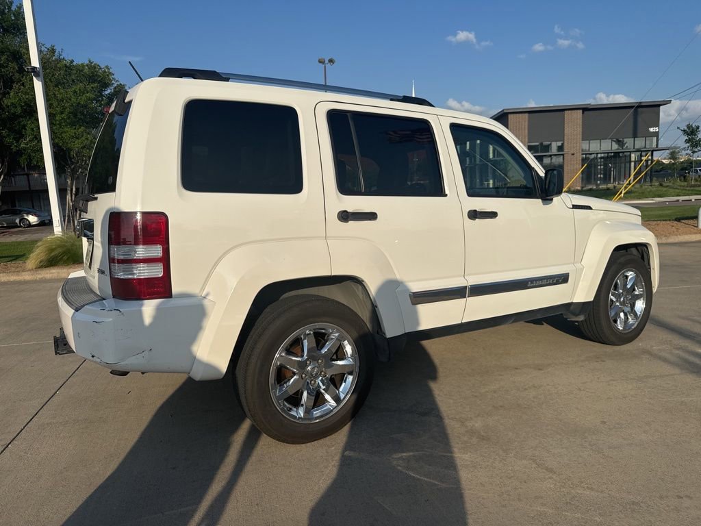 Used 2008 Jeep Liberty Limited w/ Premium Group II image 10
