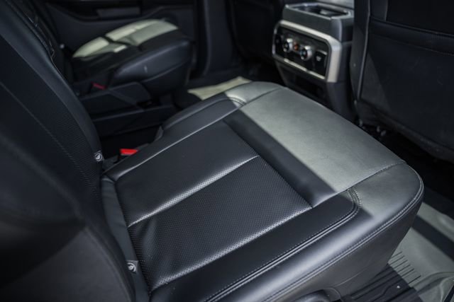 Used 2023 Ford Expedition XLT AWD/4WD image 43