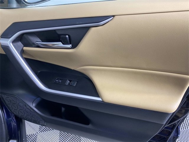 Used 2024 Toyota RAV4 XLE image 25