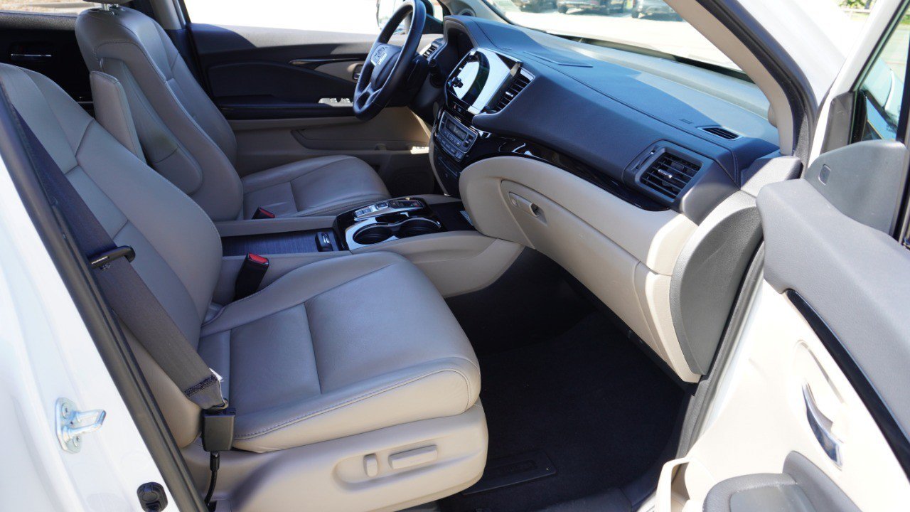 Used 2022 Honda Pilot Touring image 14