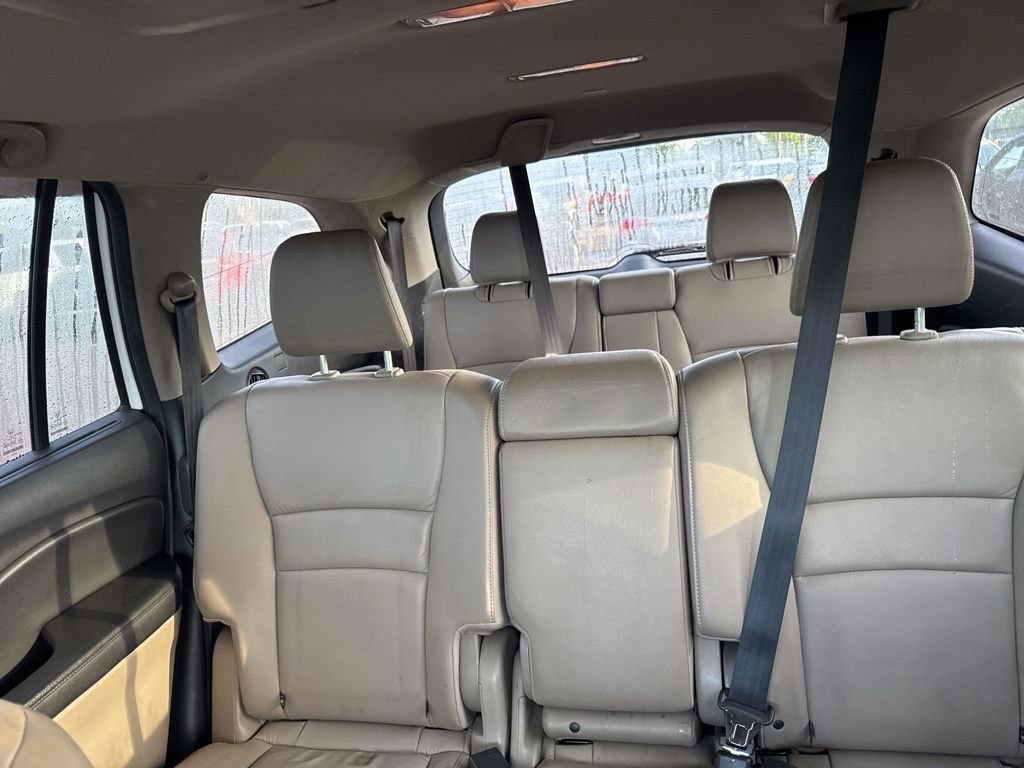 Used 2016 Honda Pilot Touring image 10