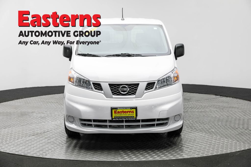 Used 2020 Nissan NV200 S image 2