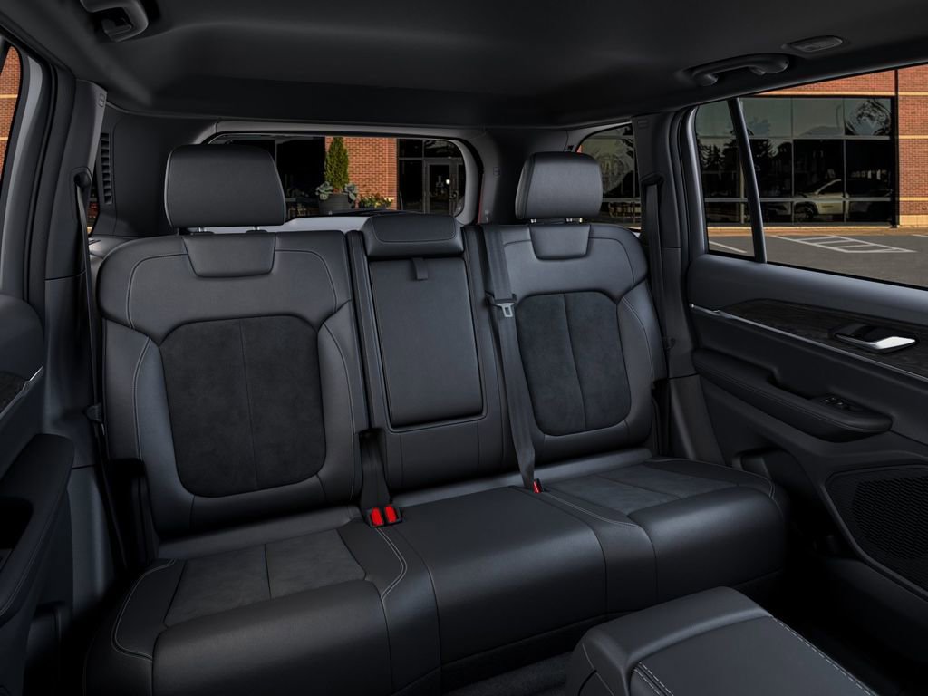 New 2026 Jeep Grand Cherokee Altitude image 15