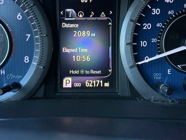 Used 2015 Toyota Sienna XLE w/ XLE Navigation Package FWD image 16