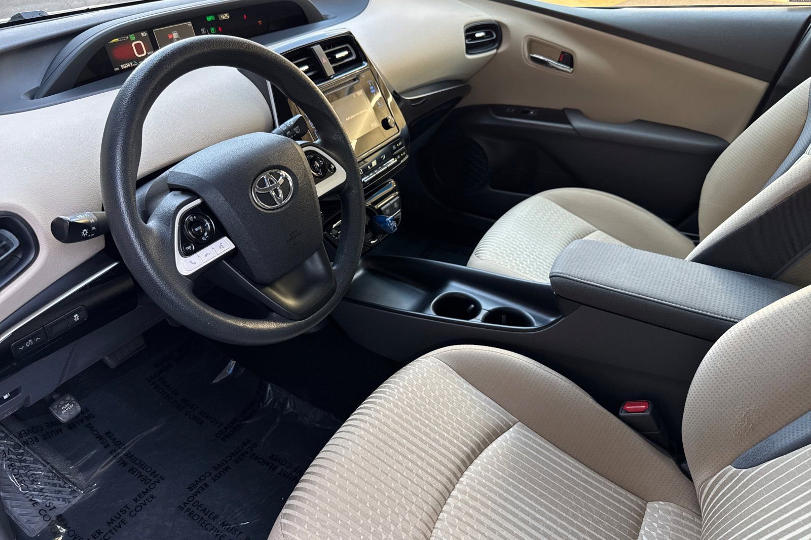 Used 2016 Toyota Prius Two image 10