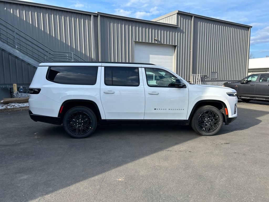 New 2026 Jeep Grand Wagoneer L Limited AWD/4WD image 2