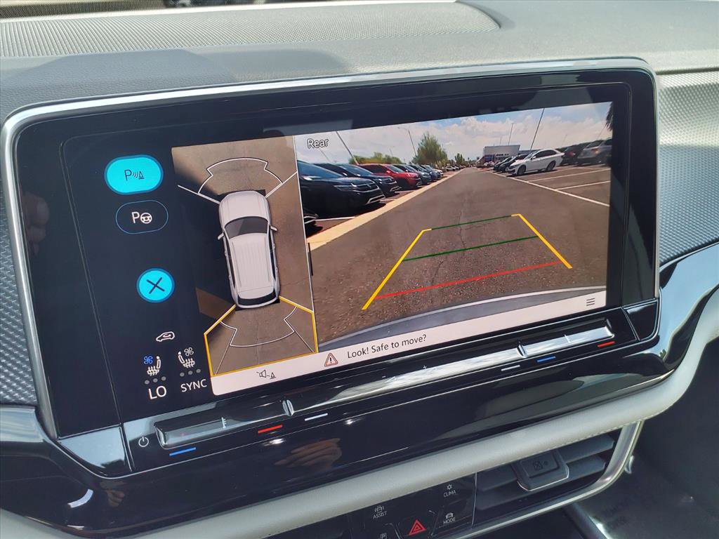 New 2026 Volkswagen Atlas Cross Sport SEL Premium R-Line image 17