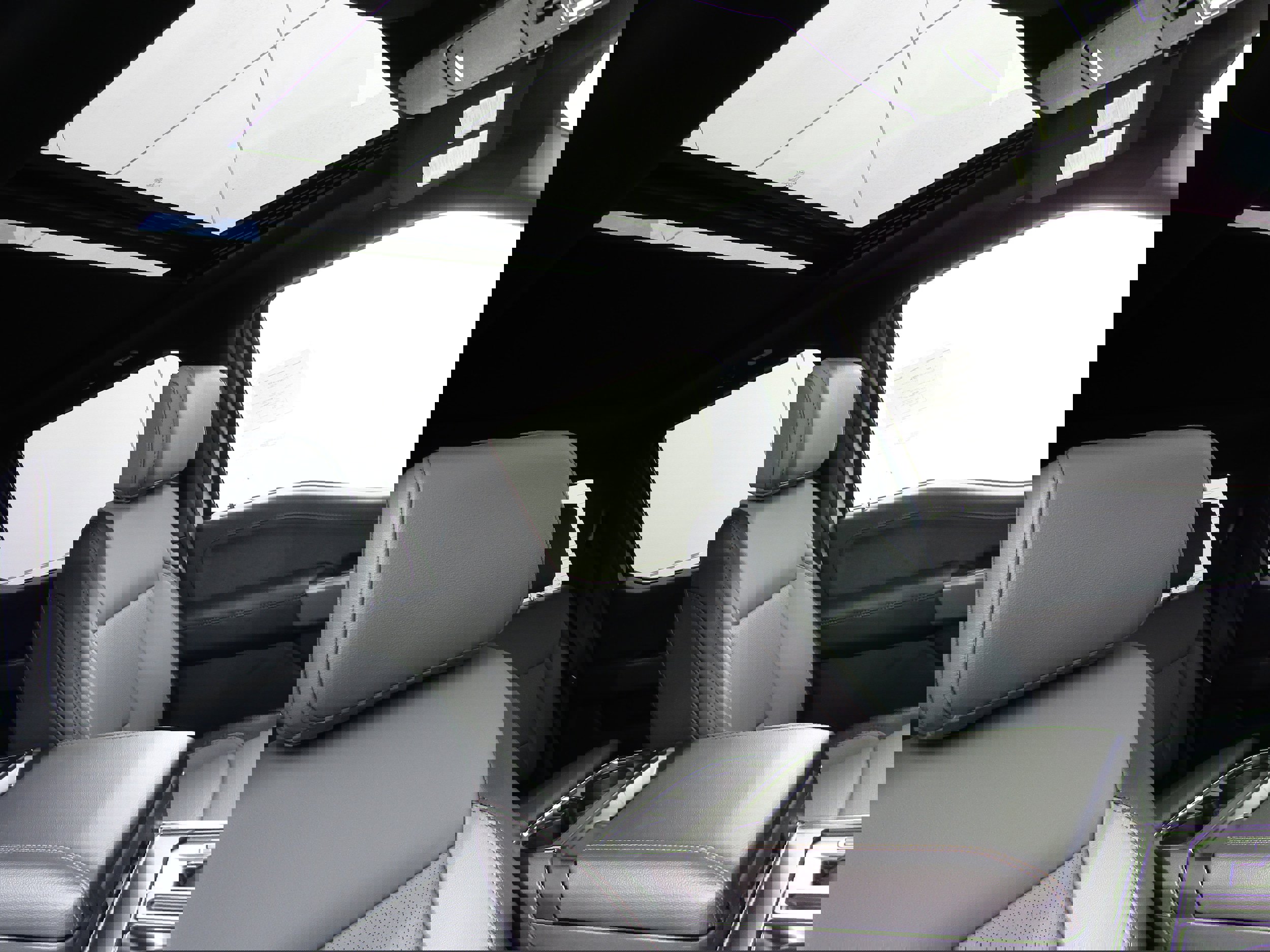 New 2025 Ford F150 Lightning Lariat image 3
