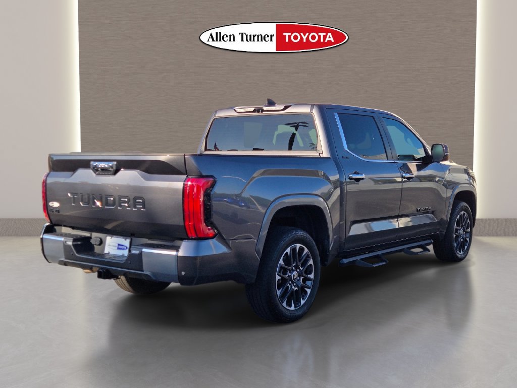 Used 2024 Toyota Tundra Limited AWD/4WD image 7