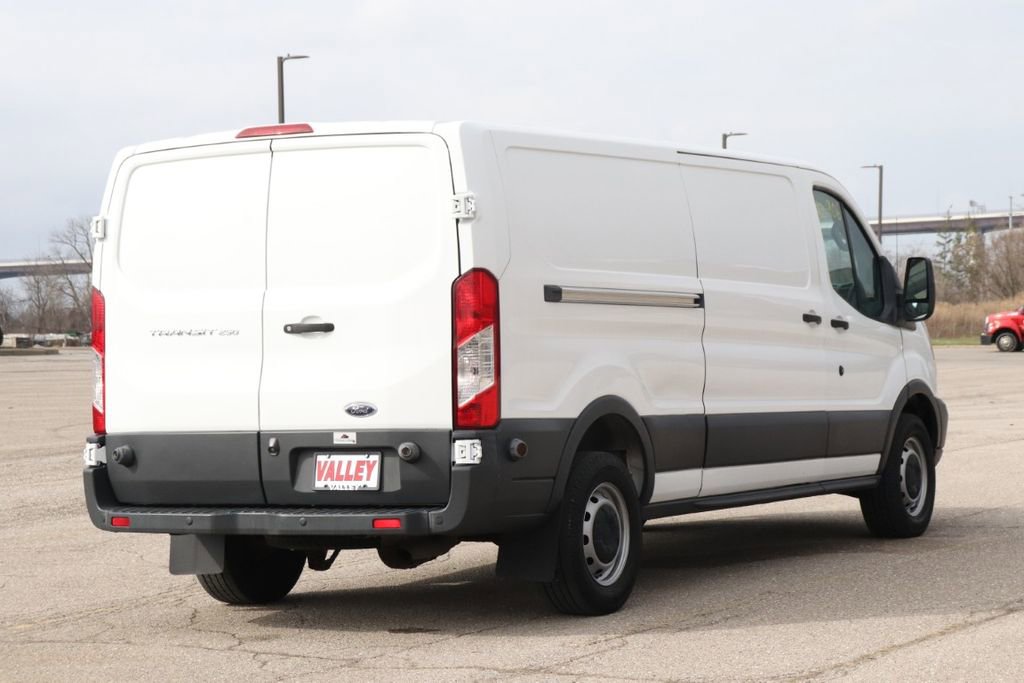 Used 2018 Ford Transit 250 148 Low Roof image 8