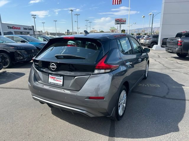 Used 2024 Nissan Leaf S FWD image 11