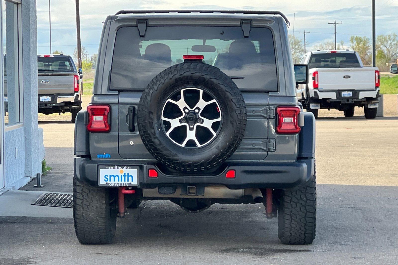 Used 2020 Jeep Wrangler Unlimited Rubicon w/ Steel Bumper Group AWD/4WD image 5