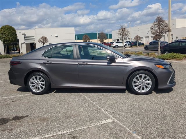 Certified 2023 Toyota Camry LE image 3