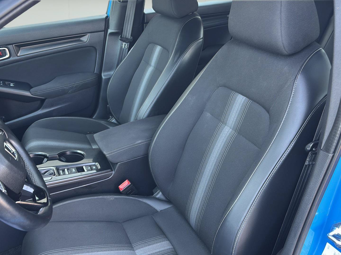 Used 2022 Honda Civic Sport image 6