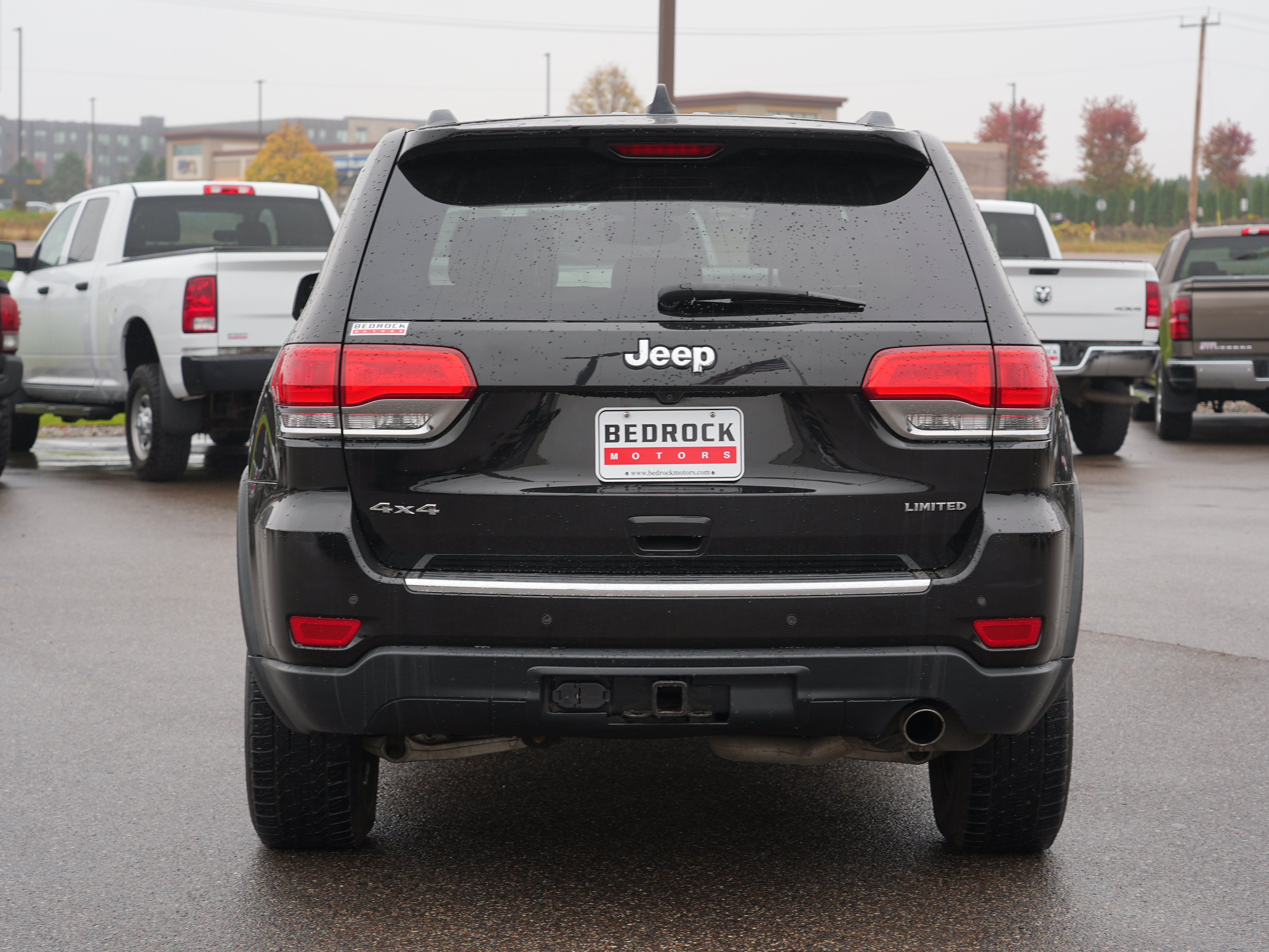 Used 2017 Jeep Grand Cherokee Limited w/ Luxury Group II AWD/4WD image 4