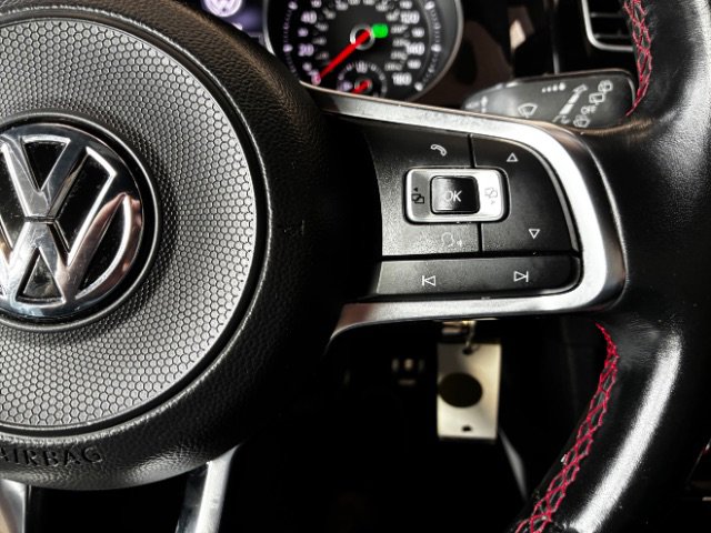 Used 2018 Volkswagen GTI S FWD image 20