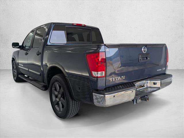 Used 2015 Nissan Titan SV w/ SV Value Truck Package RWD image 8