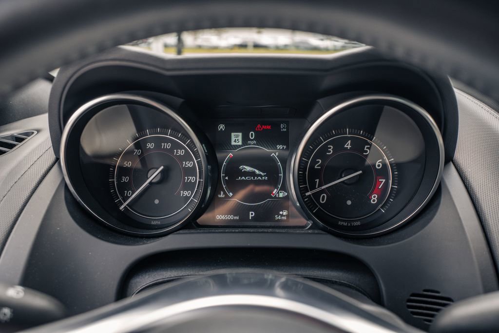 Used 2020 Jaguar F-TYPE R-Dynamic image 25