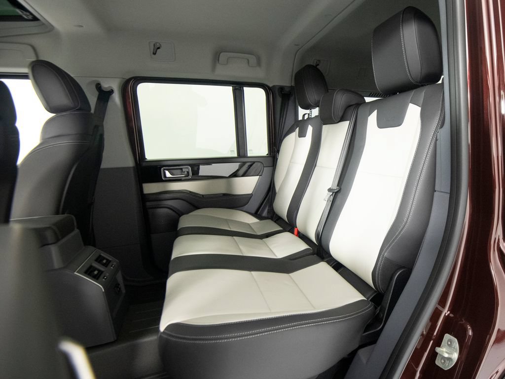 New 2026 INEOS Grenadier Fieldmaster Edition AWD/4WD image 35