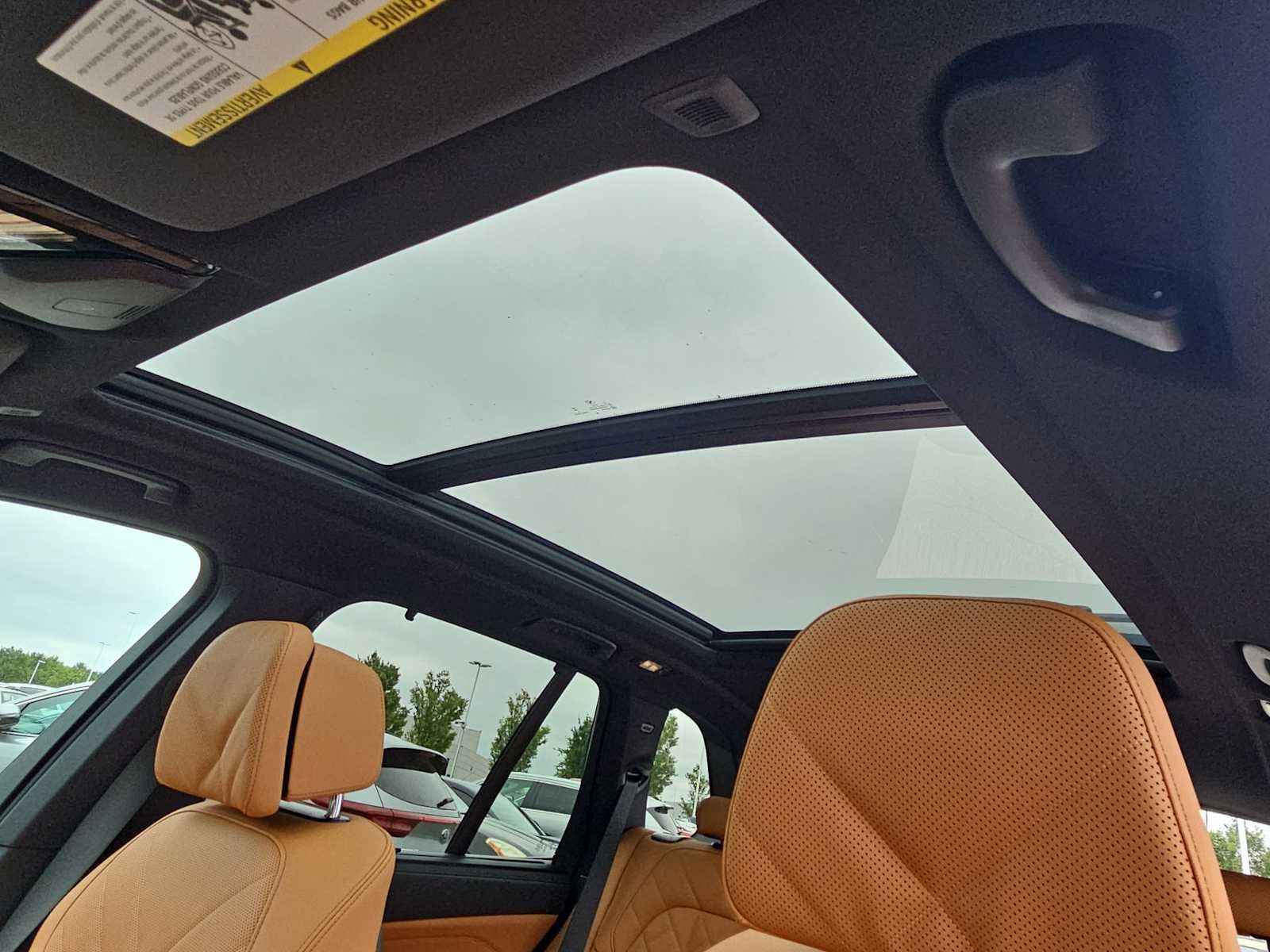 Used 2026 BMW X5 xDrive40i w/ Premium Package image 19