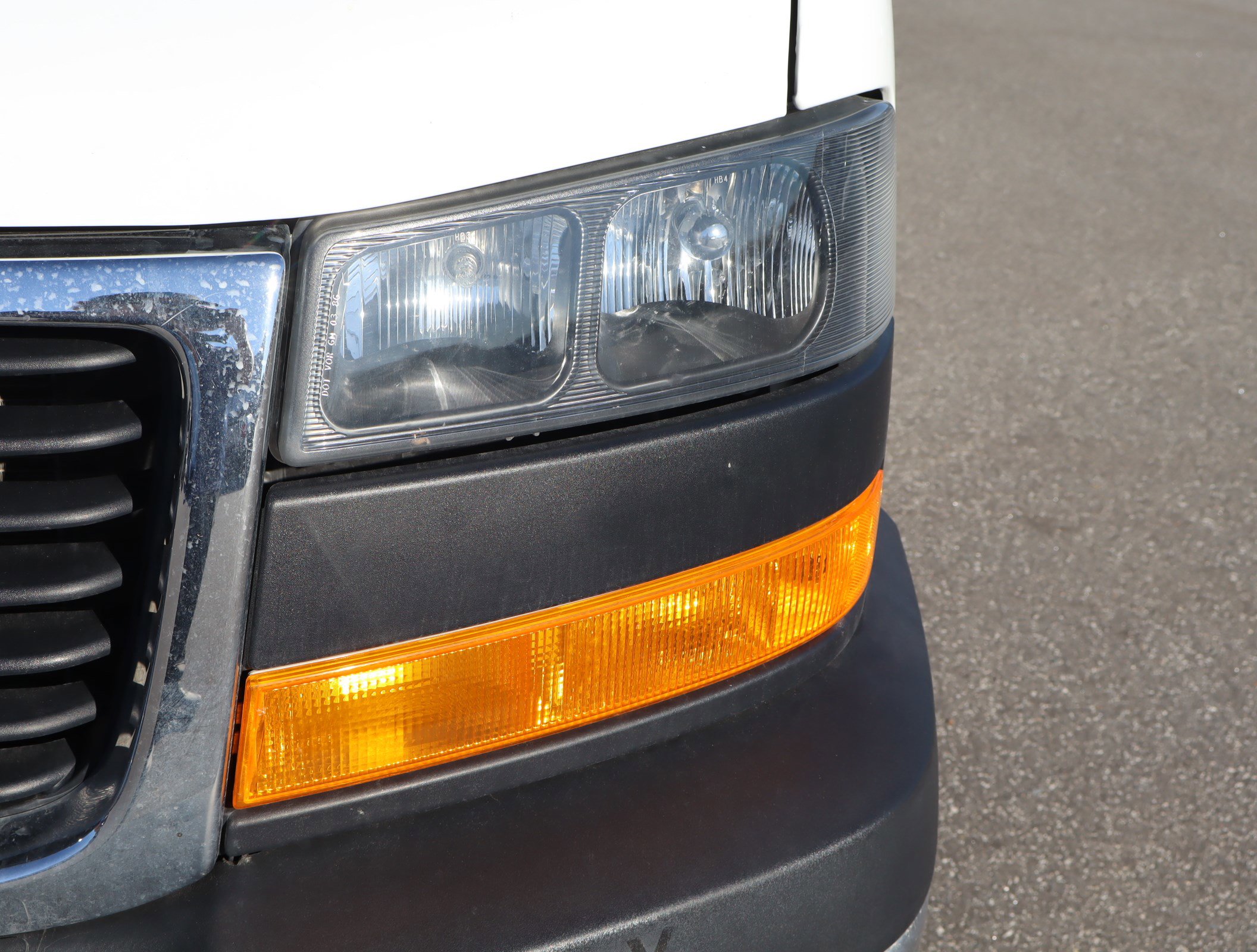 Used 2024 GMC Savana 2500 w/ Driver Convenience Package image 11