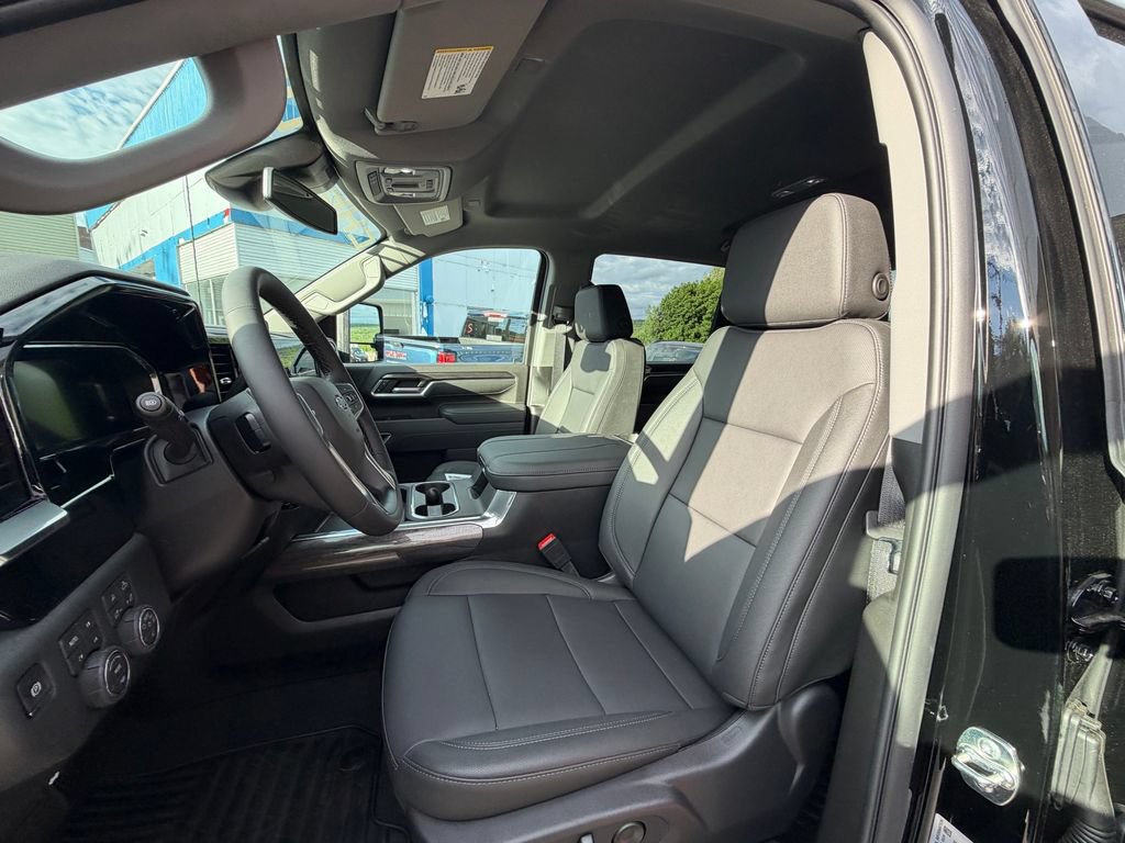 New 2026 Chevrolet Silverado 2500 LTZ w/ LTZ Plus Package AWD/4WD image 10