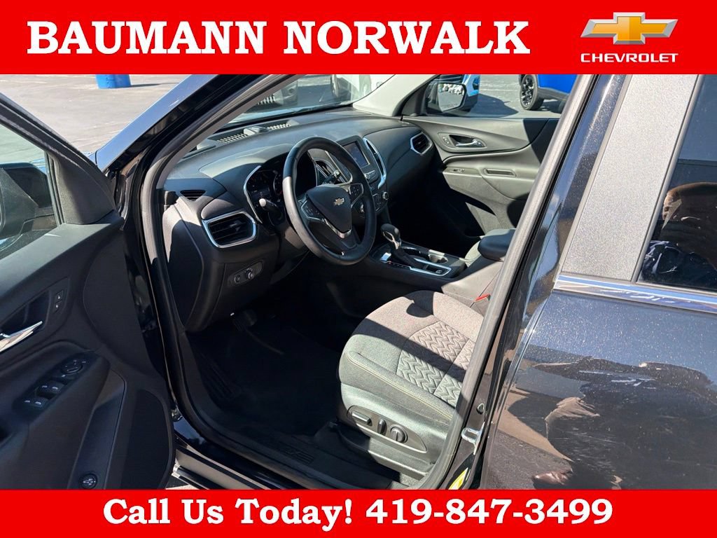 Used 2023 Chevrolet Equinox LT FWD image 13