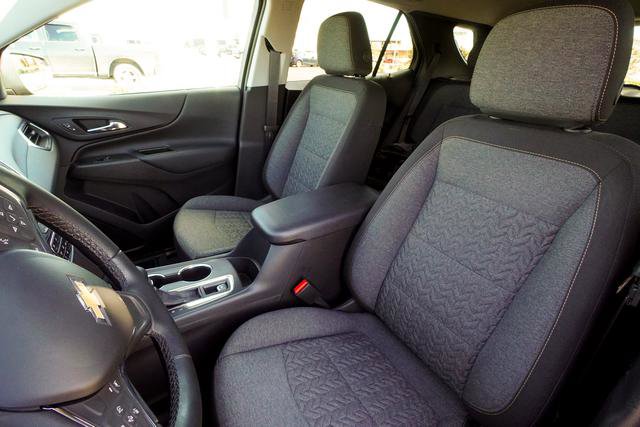 Used 2024 Chevrolet Equinox LT w/ LPO, Floor Liner Package image 23