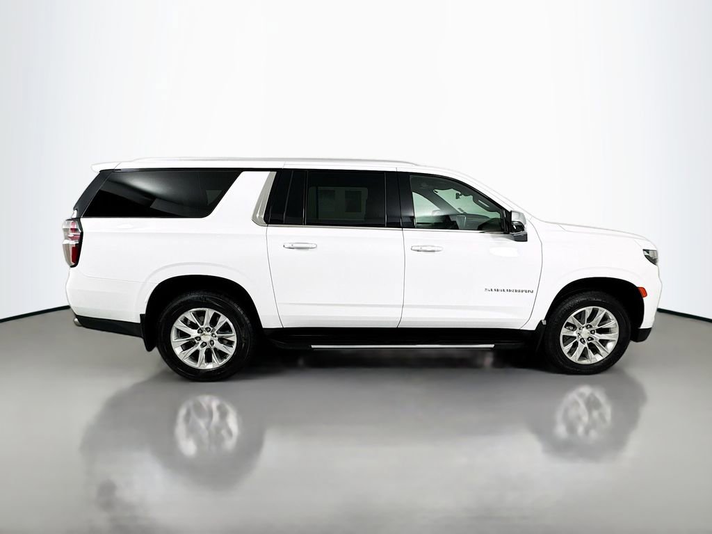 Used 2021 Chevrolet Suburban Premier w/ Premium Package AWD/4WD image 9