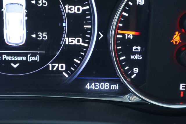 Certified 2022 GMC Acadia SLT w/ Technology Package image 29