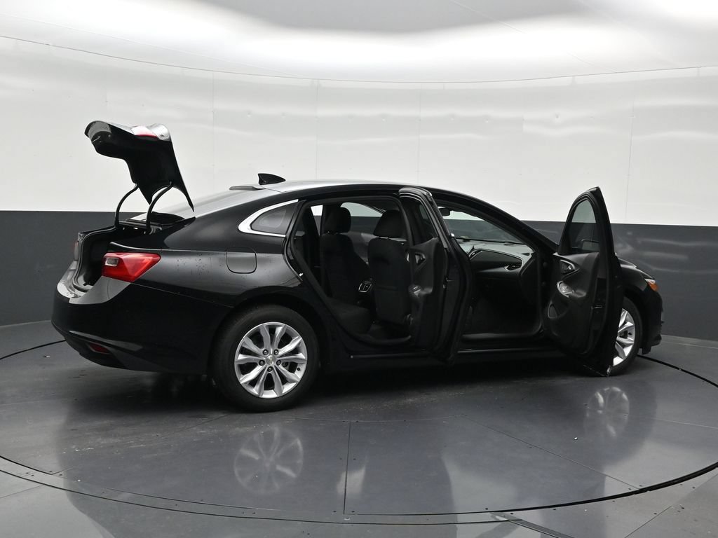 Used 2023 Chevrolet Malibu LT FWD image 33