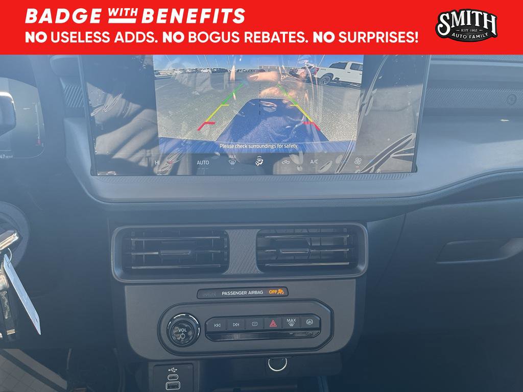 Used 2025 Ford Maverick XL image 18