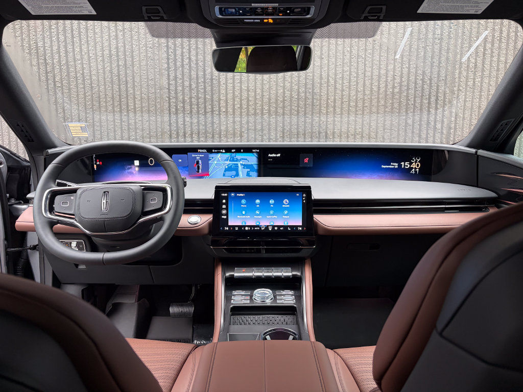 New 2026 Lincoln Nautilus Reserve AWD/4WD image 55