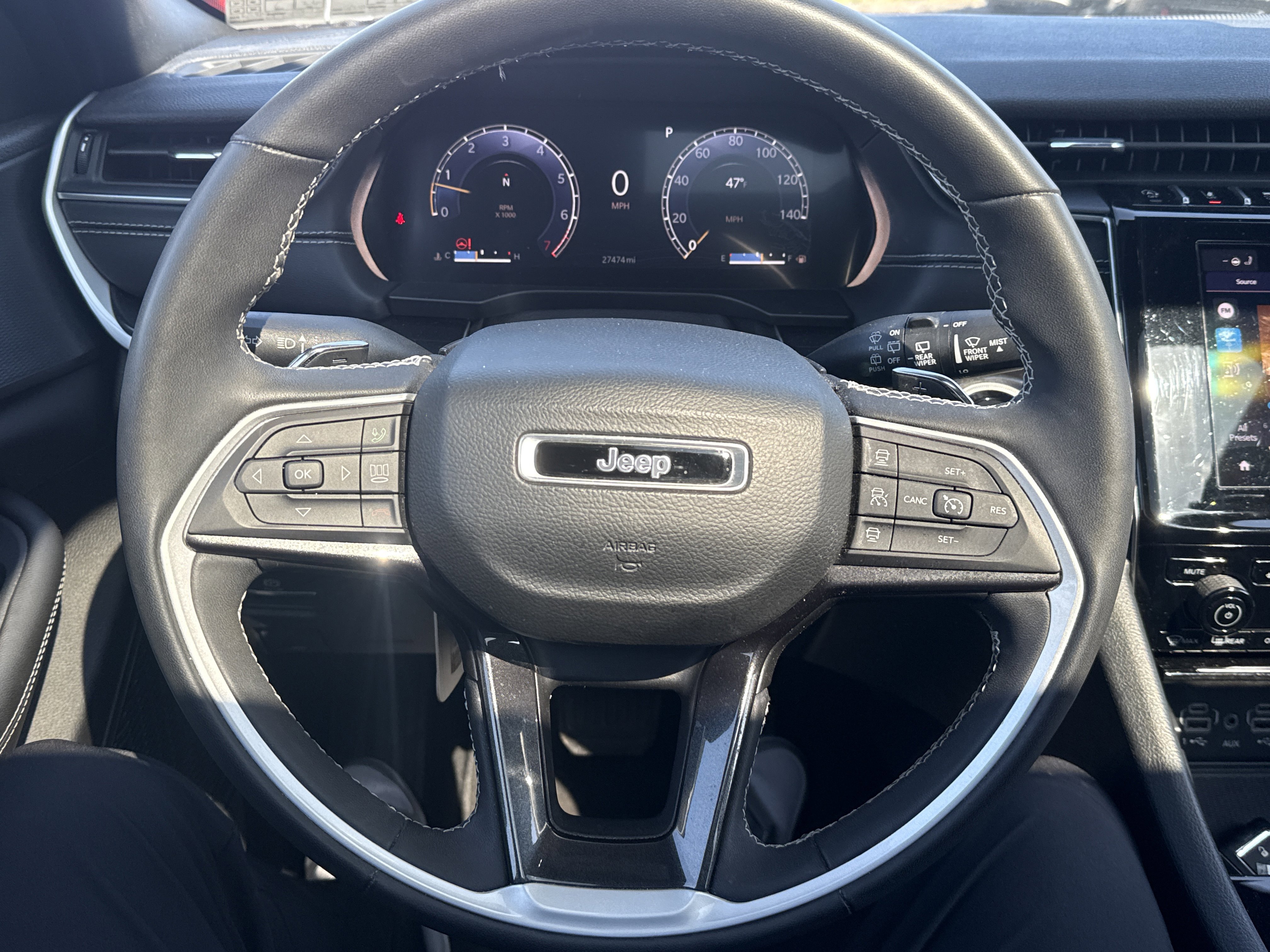 Used 2023 Jeep Grand Cherokee Altitude image 18