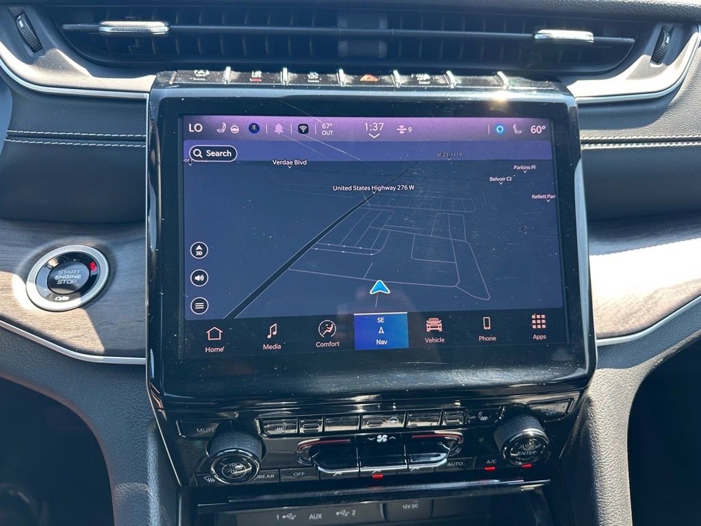 Used 2024 Jeep Grand Cherokee Limited image 31