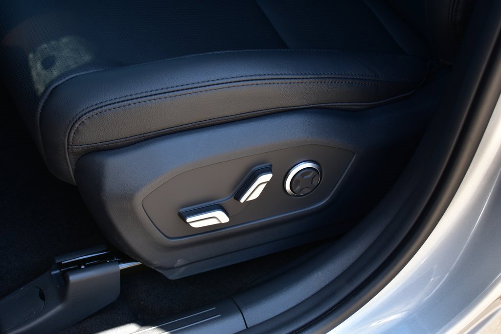 New 2025 Hyundai Santa Fe Limited image 20