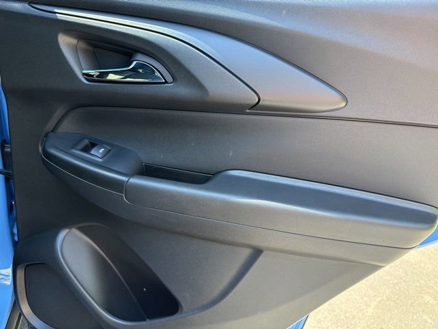 Used 2023 Chevrolet TrailBlazer RS w/ Sun and Liftgate Package FWD image 25