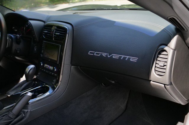 Used 2010 Chevrolet Corvette Grand Sport w/ Preferred Equipment Group RWD image 27