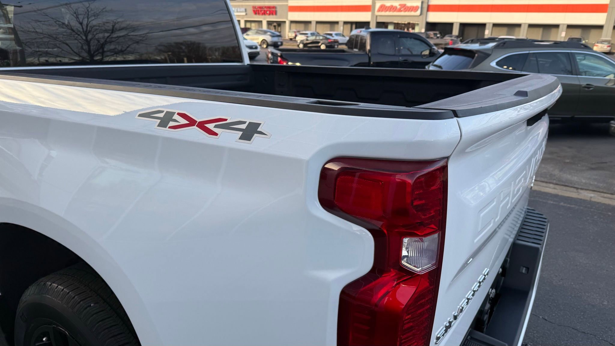 Used 2023 Chevrolet Silverado 1500 Custom image 29