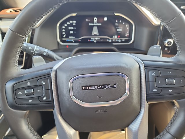 Used 2023 GMC Sierra 1500 Denali AWD/4WD image 16